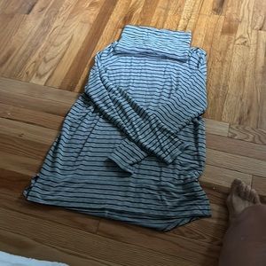 Liz Clairborne top.  Gray and black